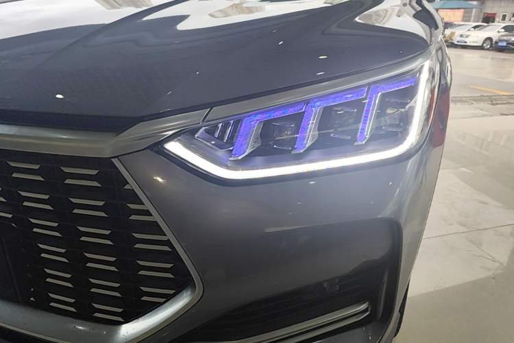 Used BYD Song PLUS 2020 1.5T Automatic Prestige Version Left Front Headlight