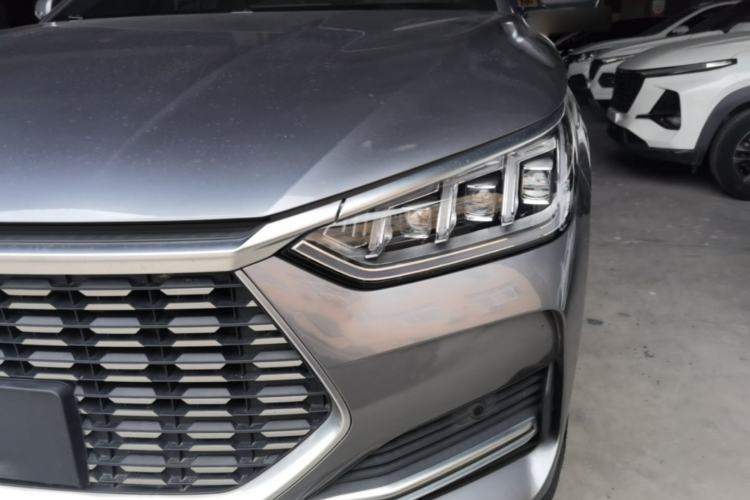 Used BYD Song PLUS 2020 1.5T Automatic Prestige Version Left Front Headlight