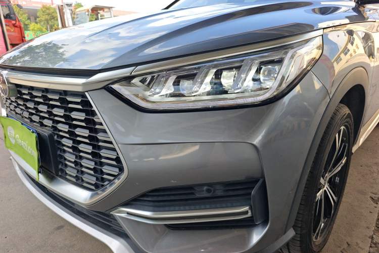 Used BYD Song PLUS 2020 1.5T Automatic Prestige Version Left Front Headlight