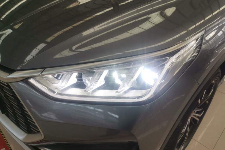 Used BYD Song PLUS 2020 1.5T Automatic Prestige Version Left Front Headlight