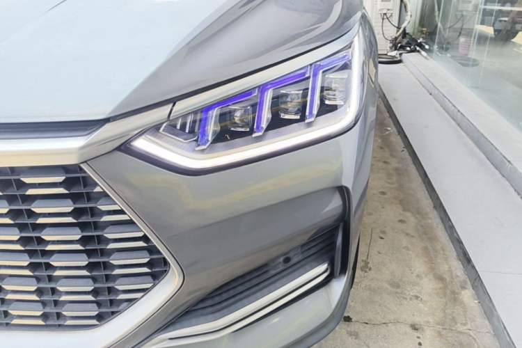 Used BYD Song PLUS 2020 1.5T Automatic Prestige Version Left Front Headlight