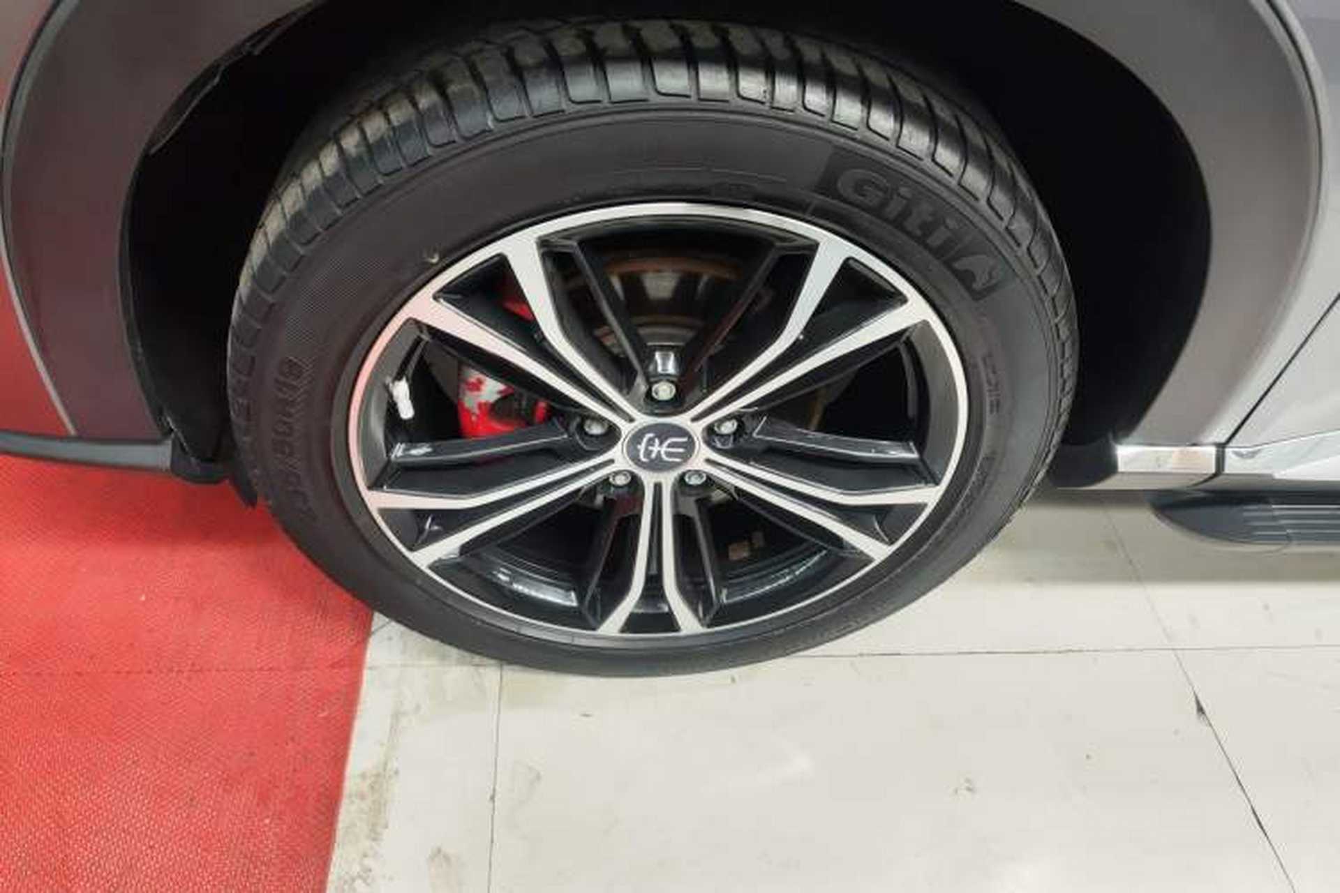 Used BYD Song PLUS 2020 1.5T Automatic Prestige Version Left Front Wheel Hub