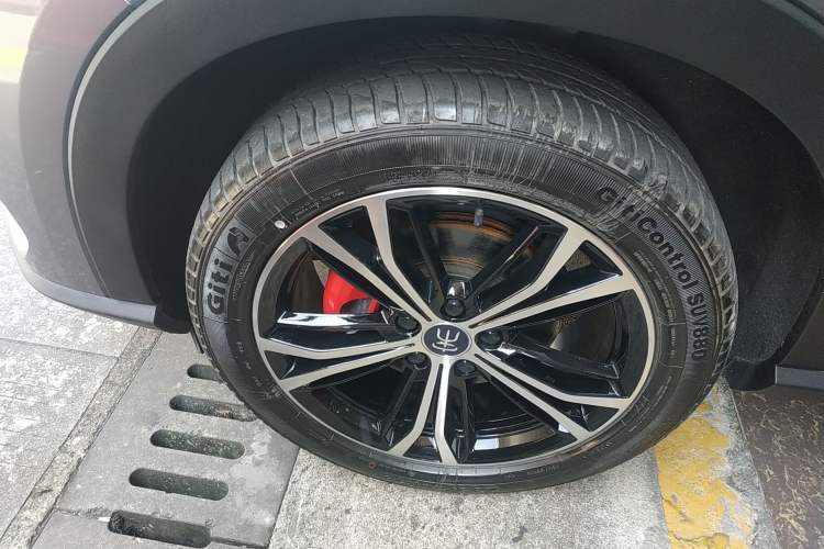 Used BYD Song PLUS 2020 1.5T Automatic Prestige Version Left Front Wheel Hub