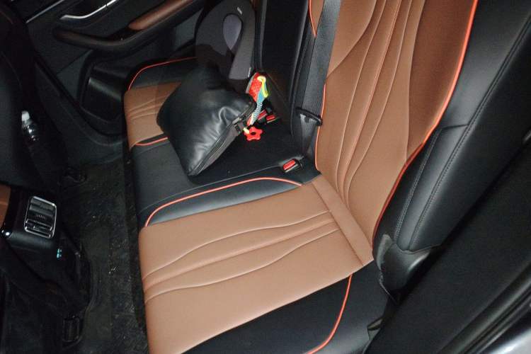 Used BYD Song PLUS 2020 1.5T Automatic Flagship Edition Left Rear Seat