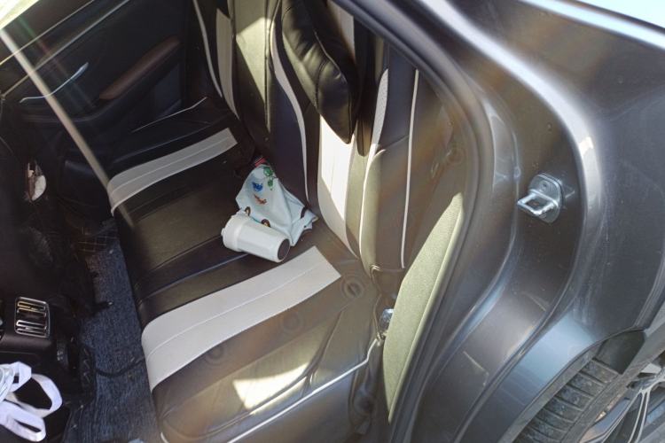 Used BYD Song PLUS 2020 1.5T Automatic Prestige Version Left Rear Seat