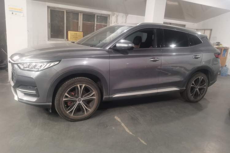 Used BYD Song PLUS 2020 1.5T Automatic Prestige Version Left Side