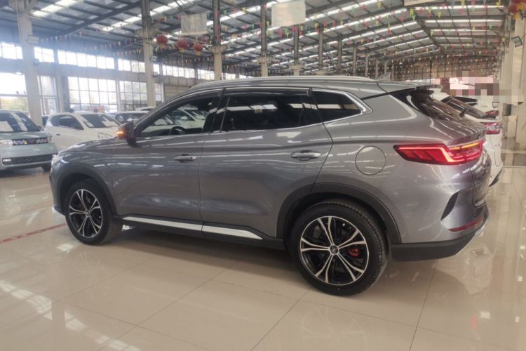 Used BYD Song PLUS 2020 1.5T Automatic Prestige Version Left Side