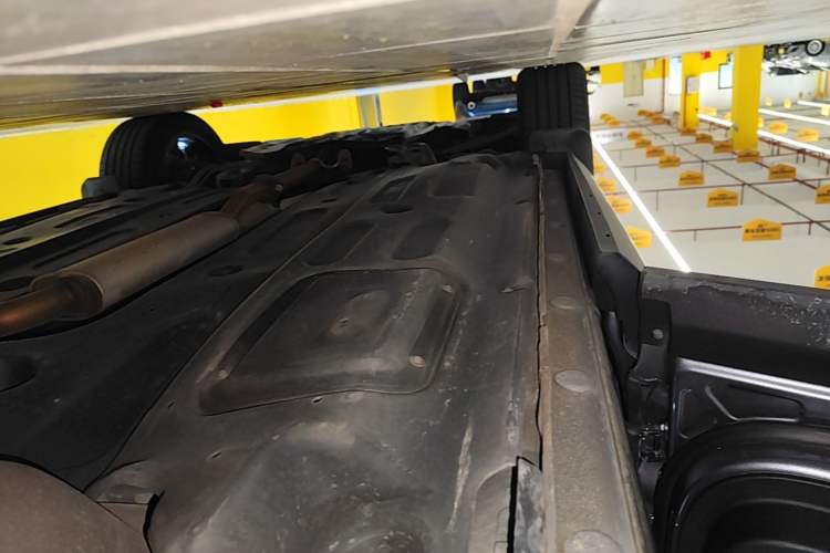 Used BYD Song PLUS 2020 1.5T Automatic Prestige Version Left Side Sill