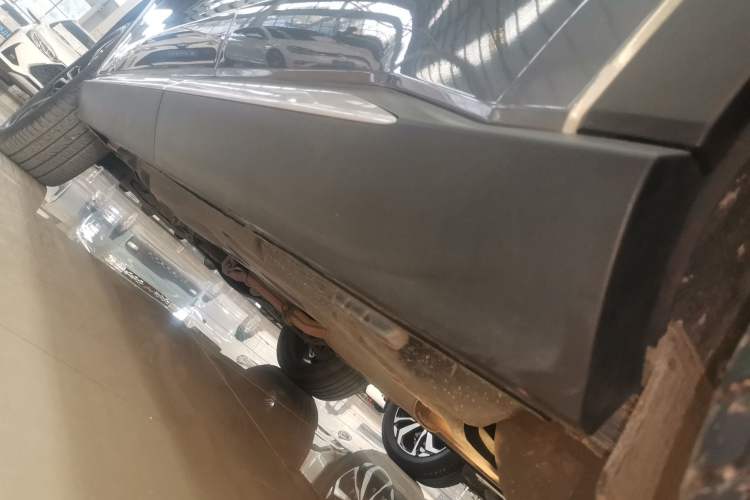 Used BYD Song PLUS 2020 1.5T Automatic Prestige Version Left Side Sill