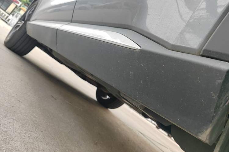 Used BYD Song PLUS 2020 1.5T Automatic Prestige Version Left Side Sill