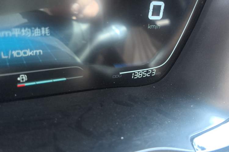 Used BYD Song PLUS 2020 1.5T Automatic Luxury Version Odometer Close Up