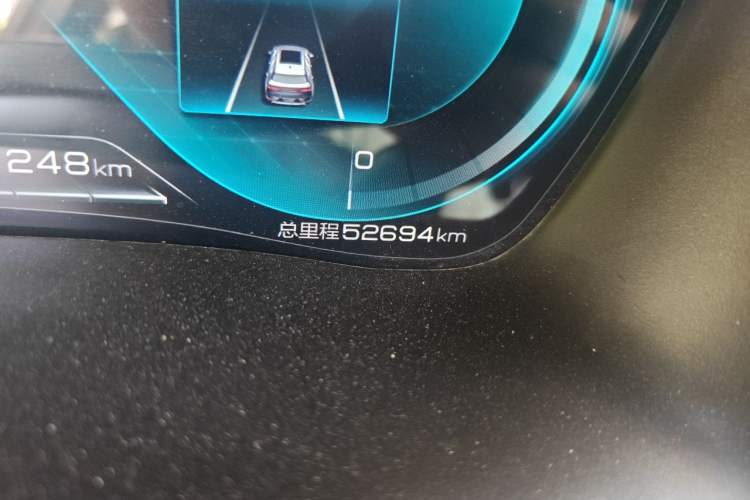 Used BYD Song PLUS 2020 1.5T Automatic Flagship Edition Odometer Close Up