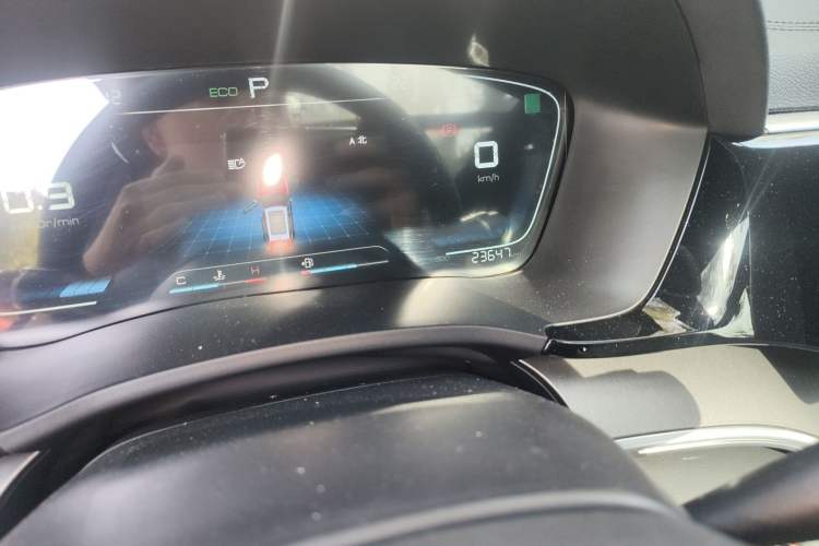 Used BYD Song PLUS 2020 1.5T Automatic Prestige Version Odometer Close Up