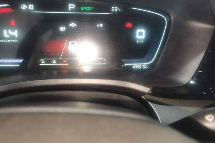 Used BYD Song PLUS 2020 1.5T Automatic Prestige Version Odometer Close Up
