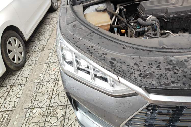 Used BYD Song PLUS 2020 1.5T Automatic Prestige Version Right Front Headlight