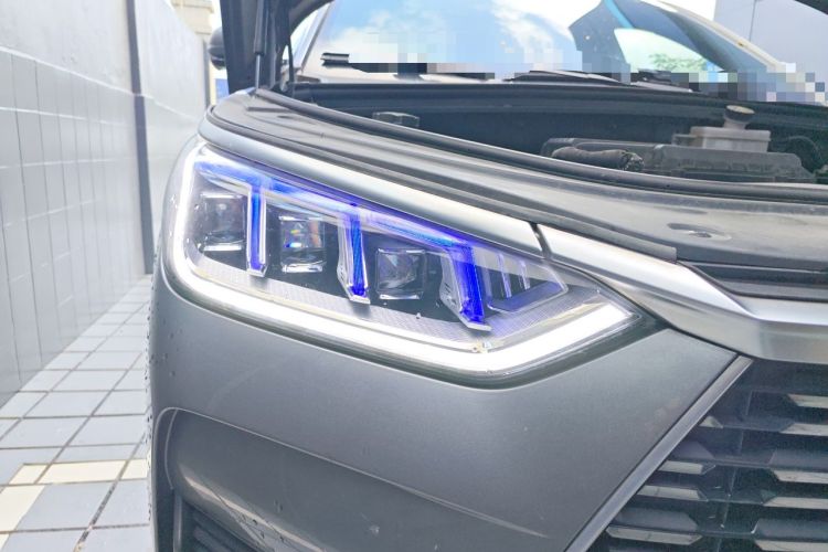 Used BYD Song PLUS 2020 1.5T Automatic Prestige Version Right Front Headlight