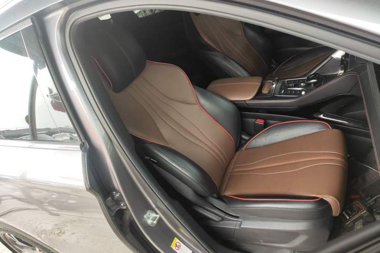 Used BYD Song PLUS 2020 1.5T Automatic Prestige Version Right Front Seat
