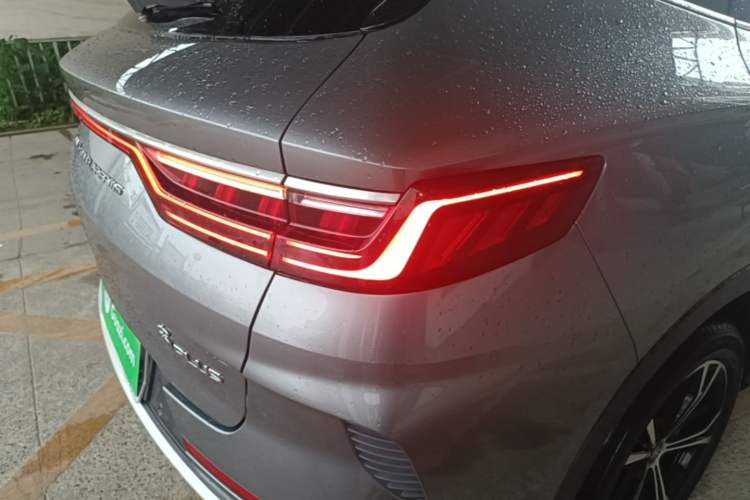Used BYD Song PLUS 2020 1.5T Automatic Flagship Edition Right Rear Taillight