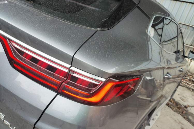 Used BYD Song PLUS 2020 1.5T Automatic Prestige Version Right Rear Taillight