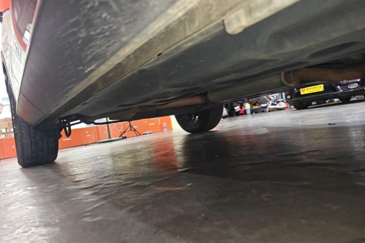 Used BYD Song PLUS 2020 1.5T Automatic Luxury Version Right Side Sill