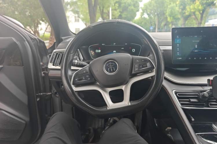 Used BYD Song PLUS 2020 1.5T Automatic Luxury Version Steering Wheel
