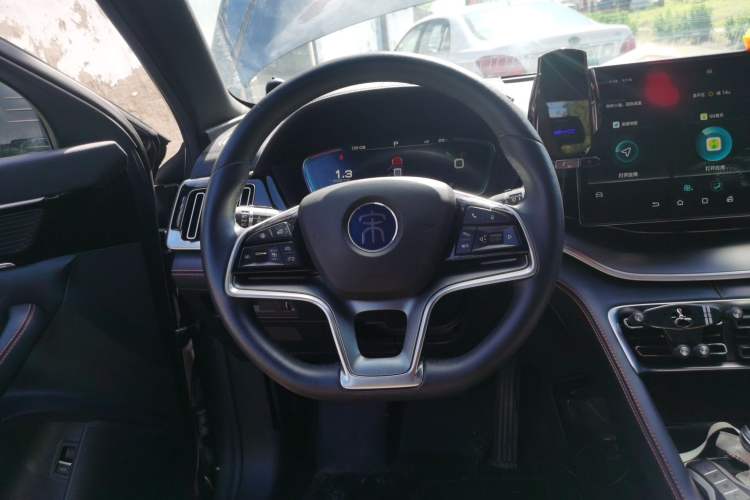 Used BYD Song PLUS 2020 1.5T Automatic Flagship Edition Steering Wheel