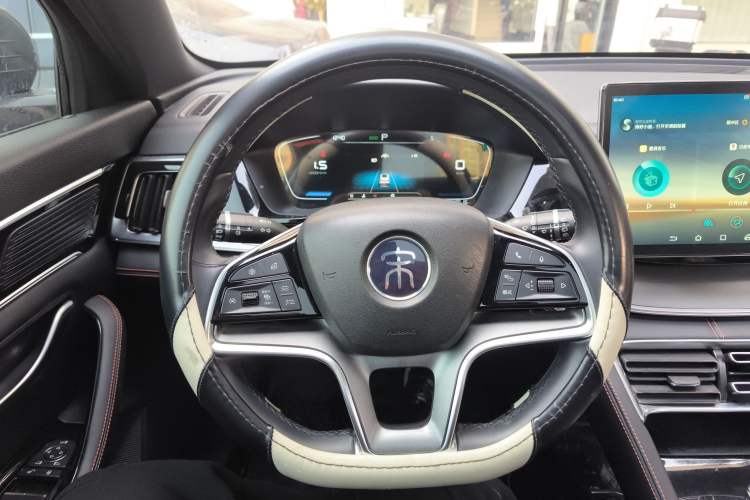 Used BYD Song PLUS 2020 1.5T Automatic Prestige Version Steering Wheel