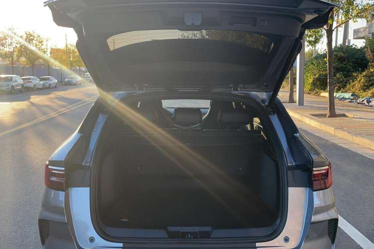 Used BYD Song PLUS 2020 1.5T Automatic Flagship Edition Trunk