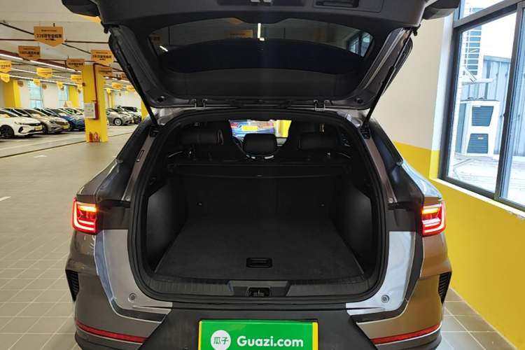 Used BYD Song PLUS 2020 1.5T Automatic Prestige Version Trunk