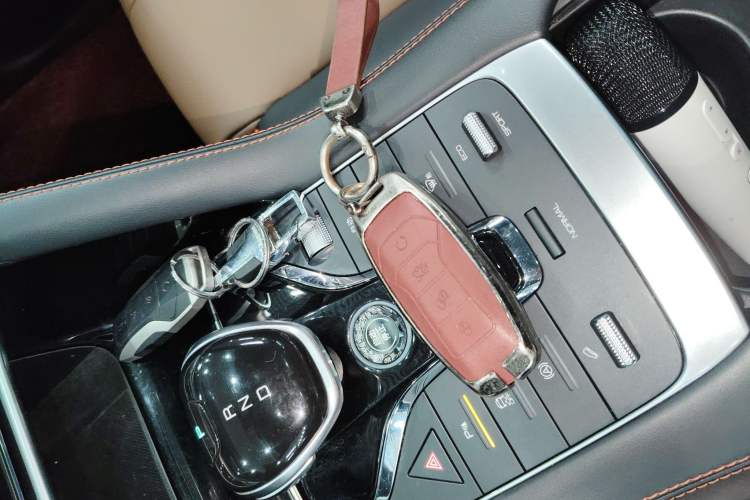 Used BYD Song PLUS 2020 1.5T Automatic Luxury Version Vehicle Key