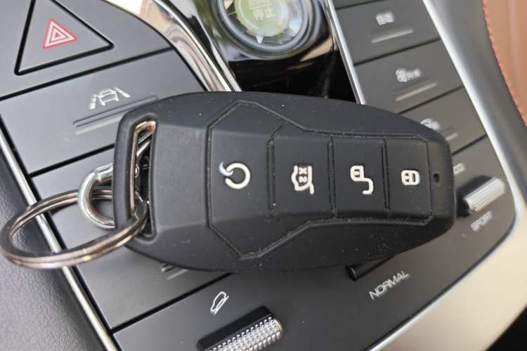 Used BYD Song PLUS 2020 1.5T Automatic Flagship Edition Vehicle Key