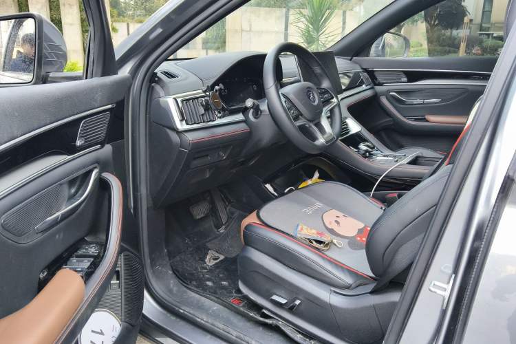 Used BYD Song PLUS 2020 1.5T Automatic Flagship Edition Driver Seat