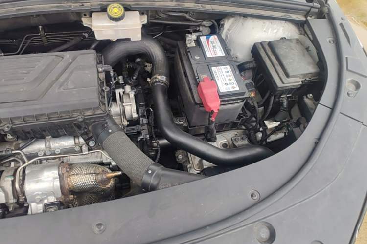Used BYD Song PLUS 2020 1.5T Automatic Prestige Version Engine Bay Left