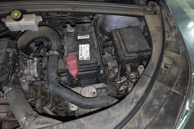 Used BYD Song PLUS 2020 1.5T Automatic Luxury Version Engine Bay Left