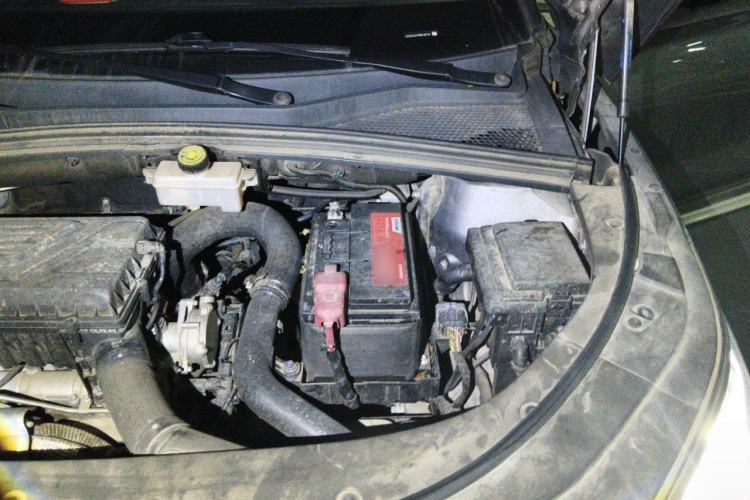 Used BYD Song PLUS 2020 1.5T Automatic Prestige Version Engine Bay Left
