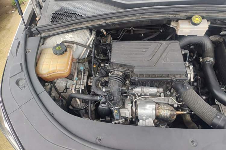 Used BYD Song PLUS 2020 1.5T Automatic Prestige Version Engine Bay Right