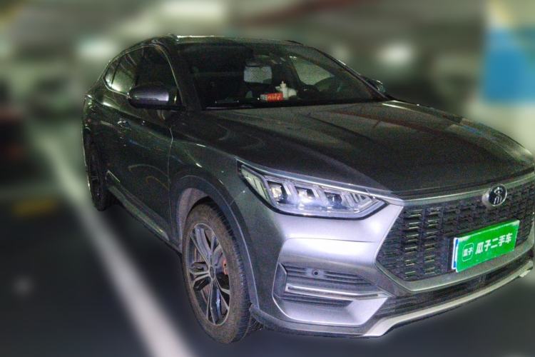 Used BYD Song PLUS 2020 1.5T Automatic Prestige Version Front Right 45 Deg
