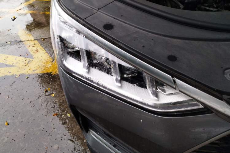 Used BYD Song PLUS 2020 1.5T Automatic Prestige Version Right Front Headlight