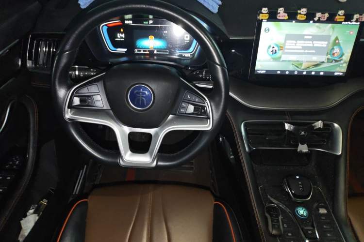 Used BYD Song PLUS 2020 1.5T Automatic Luxury Version Steering Wheel