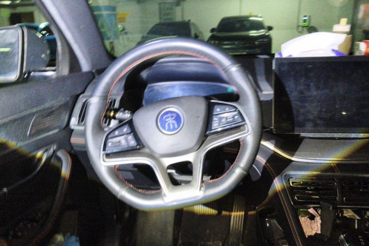 Used BYD Song PLUS 2020 1.5T Automatic Prestige Version Steering Wheel