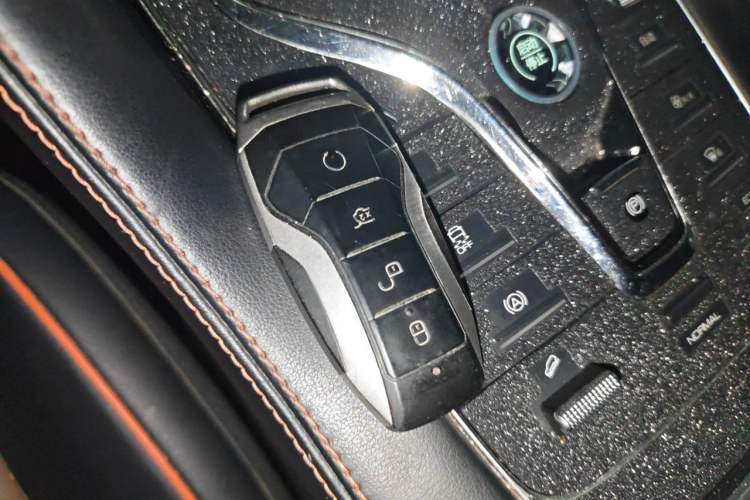 Used BYD Song PLUS 2020 1.5T Automatic Luxury Version Vehicle Key