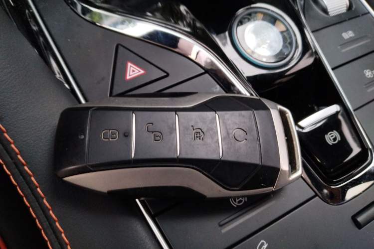 Used BYD Song PLUS 2020 1.5T Automatic Prestige Version Vehicle Key