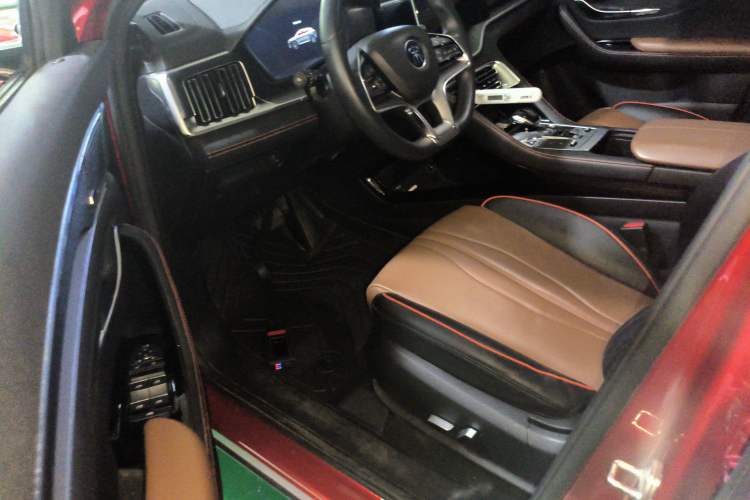 Used BYD Song PLUS 2020 1.5T Automatic Flagship Edition Driver Seat