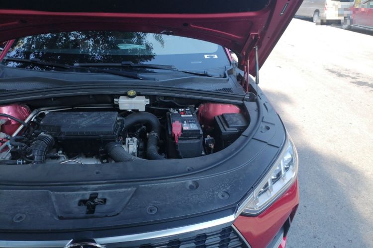 Used BYD Song PLUS 2020 1.5T Automatic Prestige Version Engine Bay Left