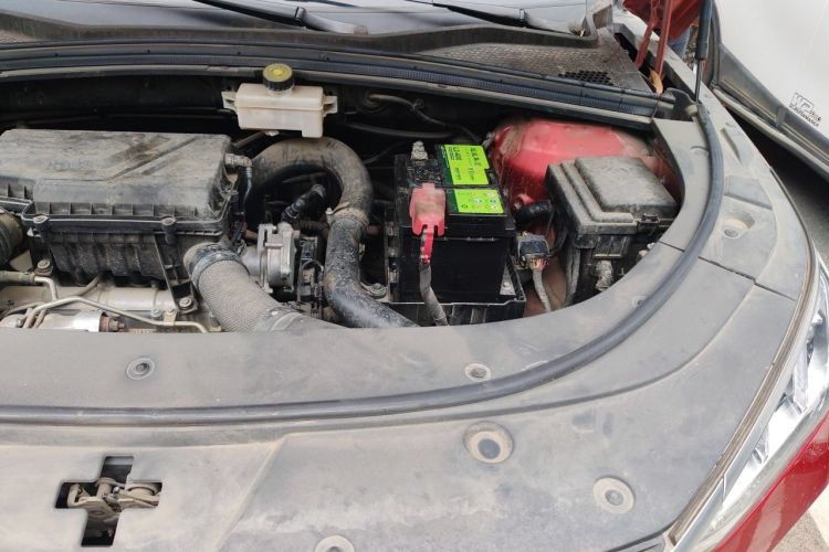 Used BYD Song PLUS 2020 1.5T Automatic Flagship Edition Engine Bay Left