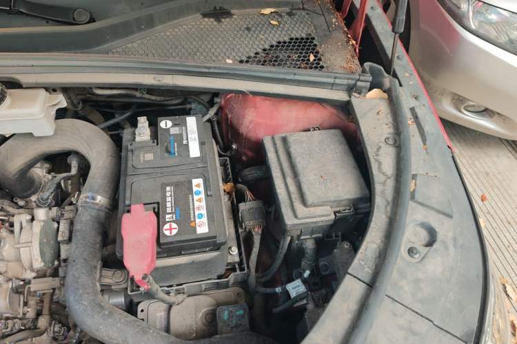 Used BYD Song PLUS 2020 1.5T Automatic Flagship Edition Engine Bay Left