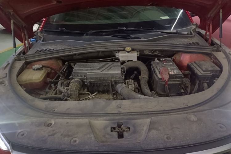 Used BYD Song PLUS 2020 1.5T Automatic Prestige Version Engine Bay