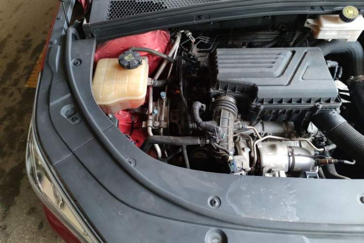 Used BYD Song PLUS 2020 1.5T Automatic Flagship Edition Engine Bay Right