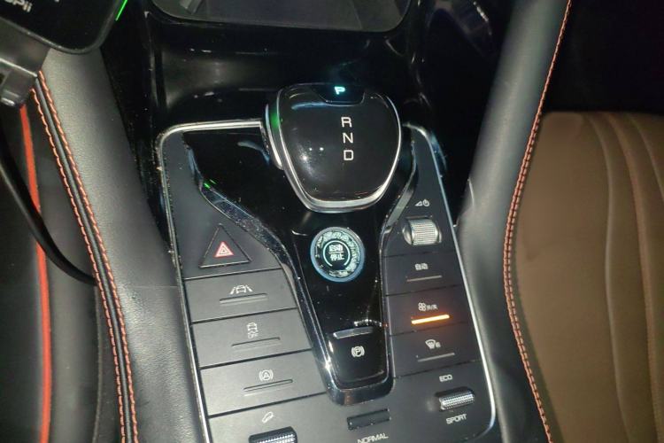 Used BYD Song PLUS 2020 1.5T Automatic Prestige Version Gear Lever