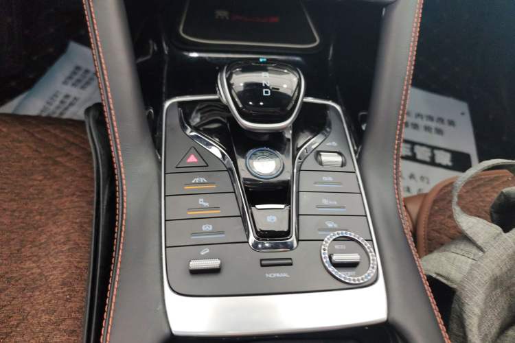 Used BYD Song PLUS 2020 1.5T Automatic Flagship Edition Gear Lever